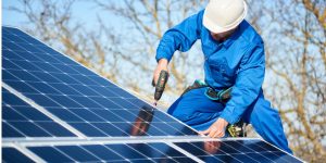 Installation Maintenance Panneaux Solaires Photovoltaïques à Ames